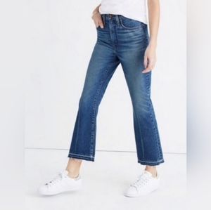 Madewell Retro Crop Bootcut Jeans Size 28 Blue Denim Distressed Raw Hem.